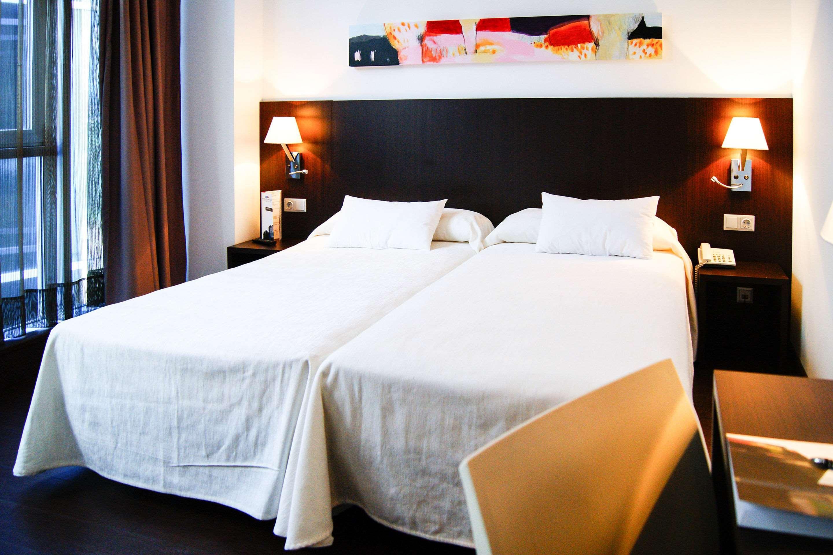 Hotel Sercotel Plana Parc Alquerias Del Nino Perdido Luaran gambar