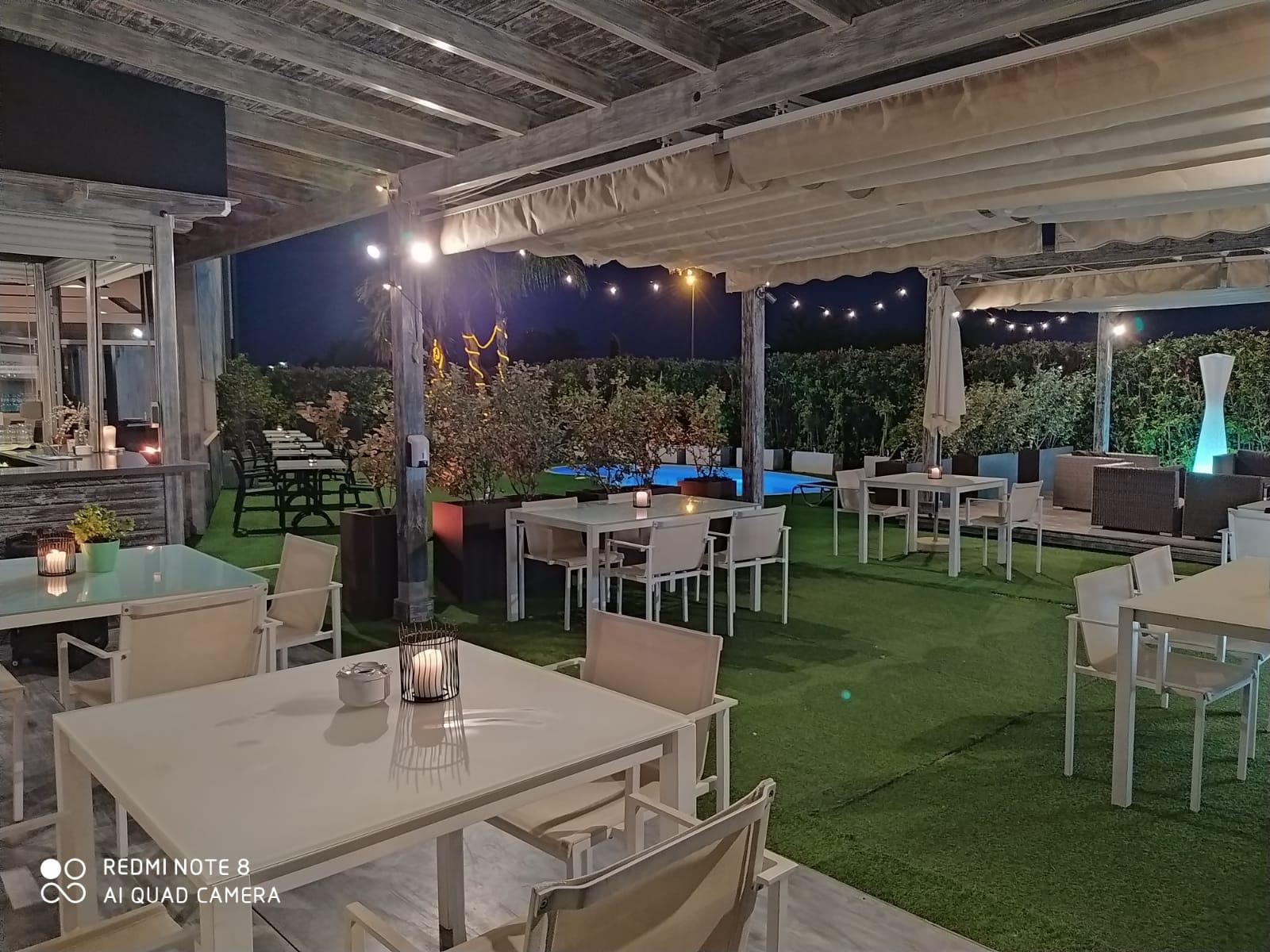 Hotel Sercotel Plana Parc Alquerias Del Nino Perdido Luaran gambar