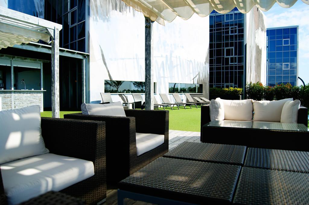 Hotel Sercotel Plana Parc Alquerias Del Nino Perdido Luaran gambar
